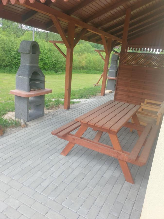 Domek W Bieszczadach U Ani Apartament 2 Orelec Buitenkant foto